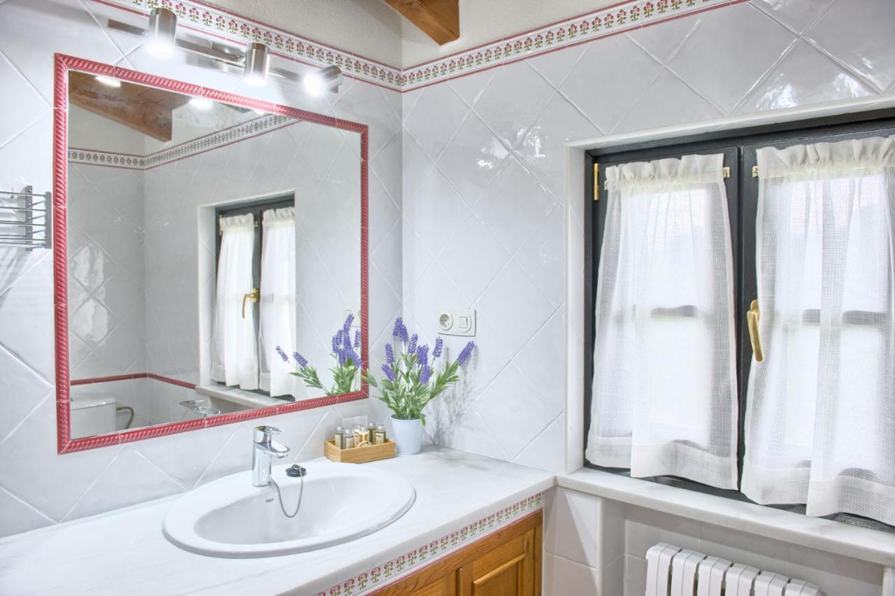 Casas Rurales El Llugaron Miravalles Εξωτερικό φωτογραφία
