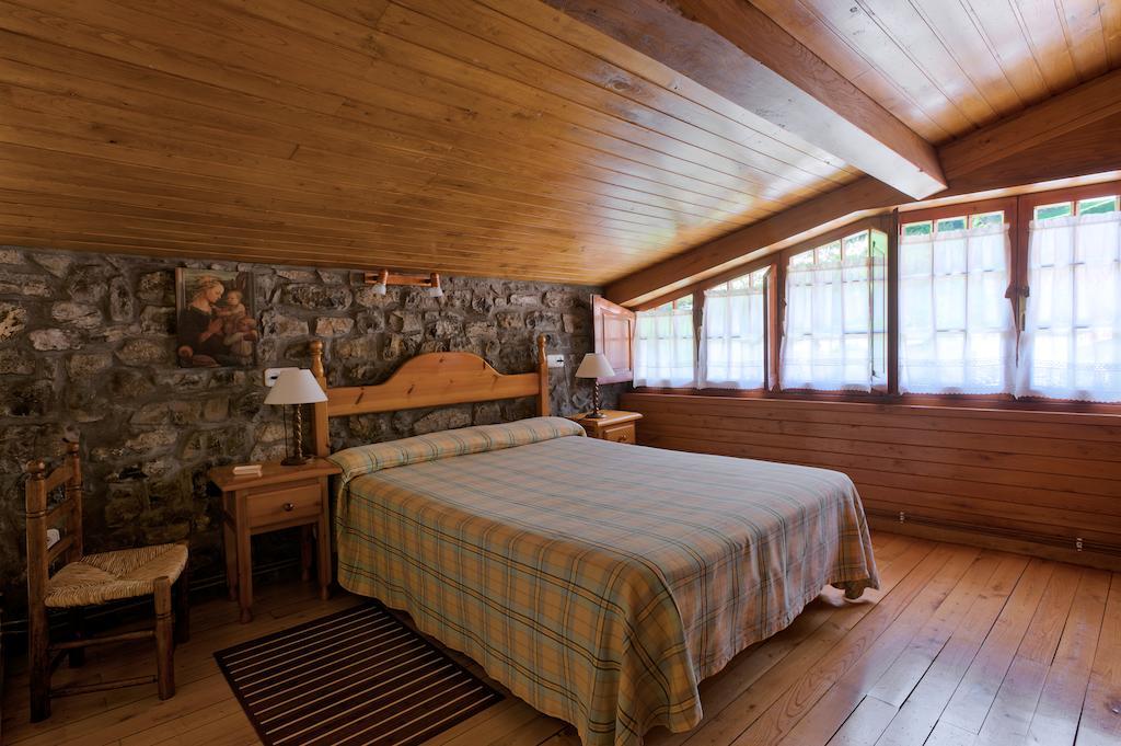 Casas Rurales El Llugaron Miravalles Δωμάτιο φωτογραφία
