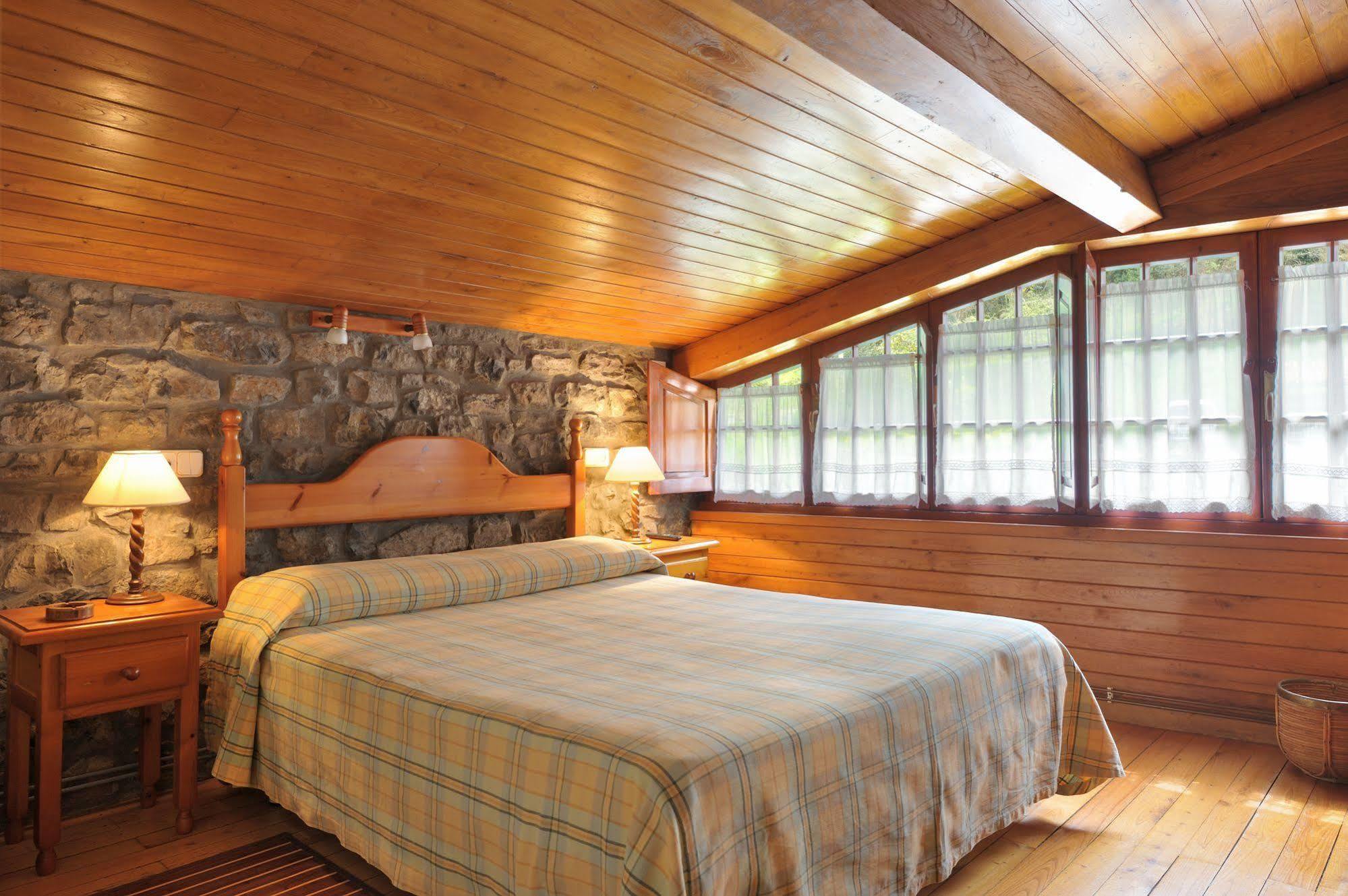 Casas Rurales El Llugaron Miravalles Εξωτερικό φωτογραφία