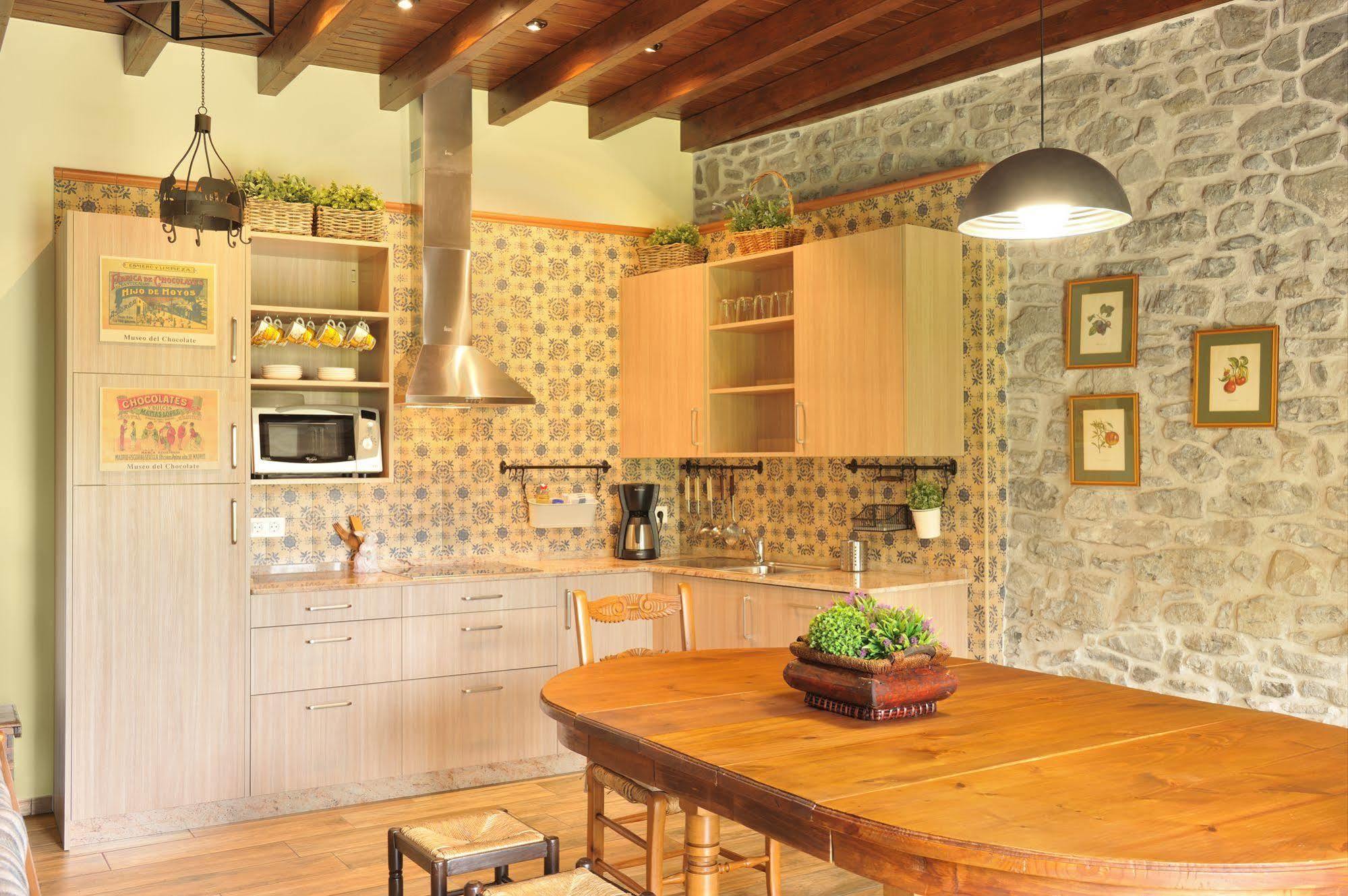 Casas Rurales El Llugaron Miravalles Εξωτερικό φωτογραφία